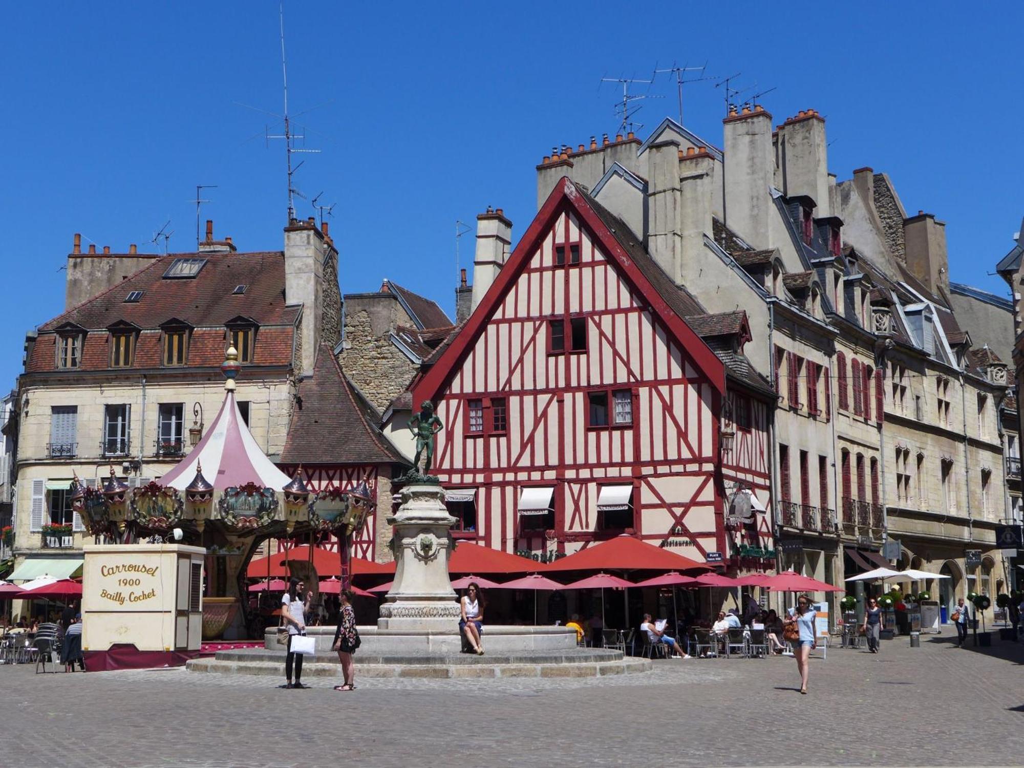 Le Pastore Avec Terrasse Au Coeur Du Centre Historique Dijon Ngoại thất bức ảnh